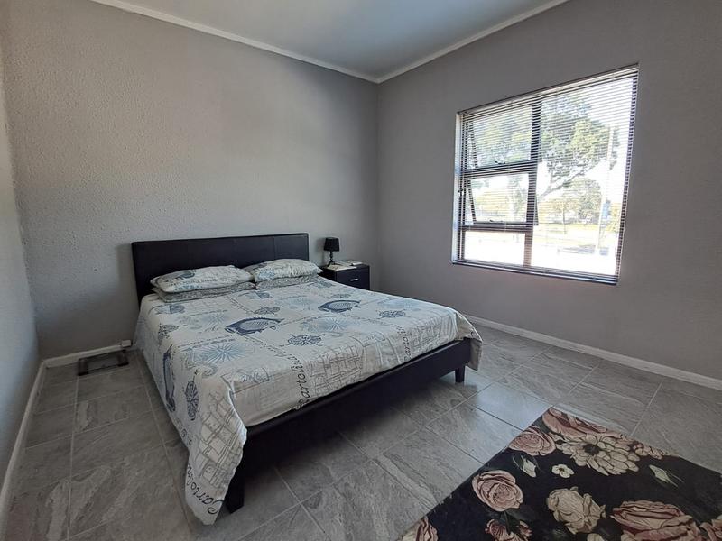 3 Bedroom Property for Sale in Avondale Western Cape